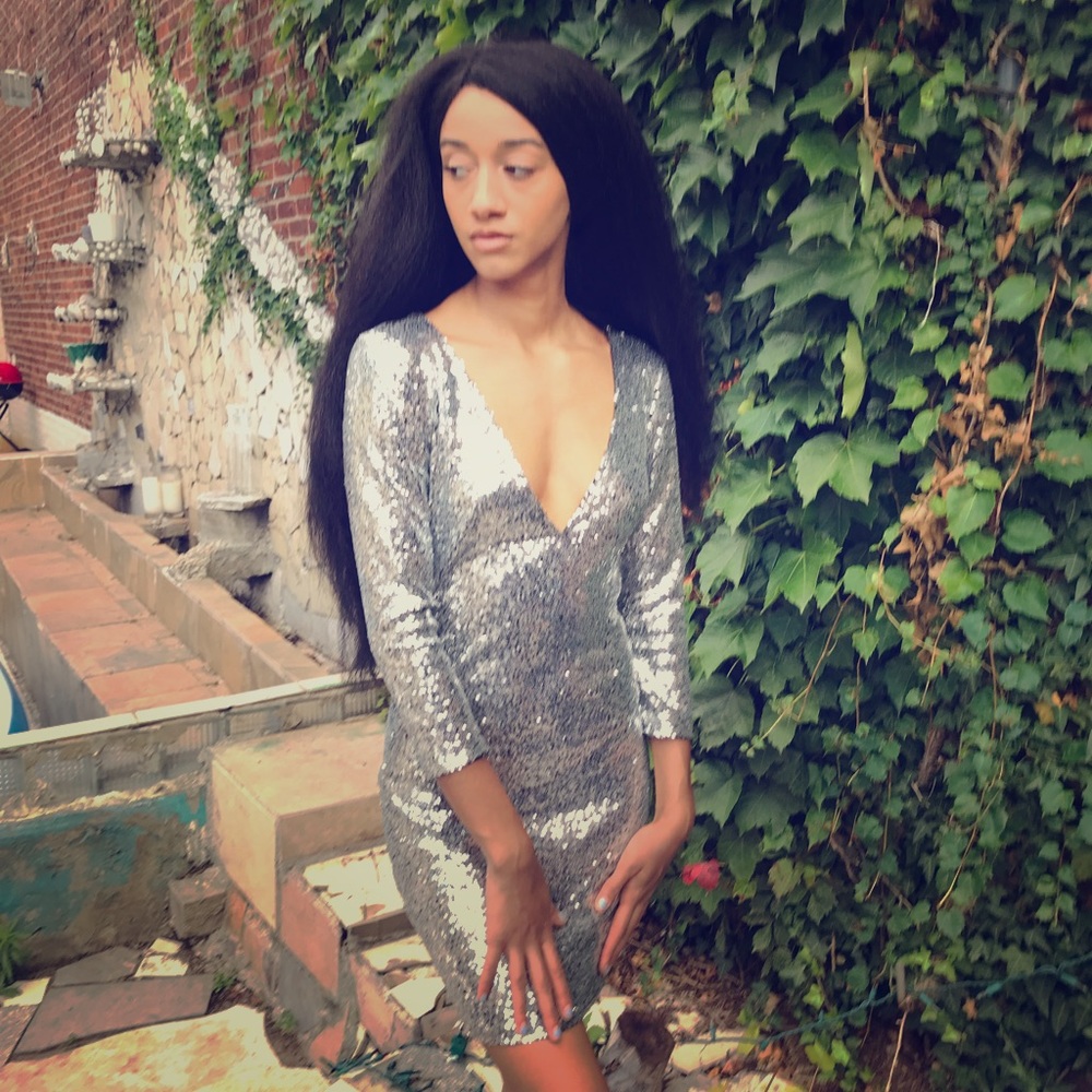 Silver Mini Dress, Great slim fit